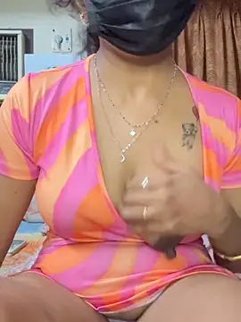 Snapshot of TeddyLover5 chatting on 16, 2, 2026 TeddyLover5 online show from 16, 2, 2026