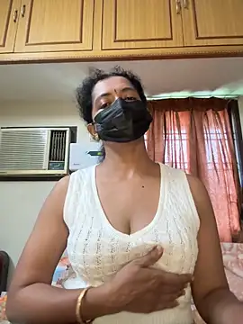 Snapshot of TeddyLover5 chatting on 25, 2, 2026 TeddyLover5 online show from 25, 2, 2026