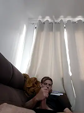 Snapshot of LoiroSafadinho chatting on 11, 4, 2026 LoiroSafadinho online show from 11, 4, 2026