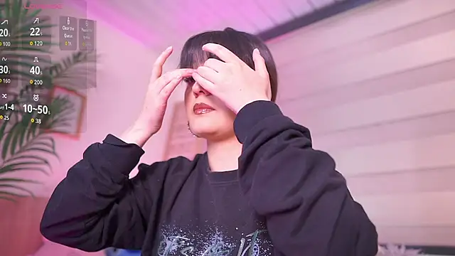 Snapshot of dakotaa_01 chatting on 13, 7, 2026 dakotaa 01 online show from 13, 7, 2026