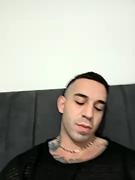 Snapshot of hazarcannn chatting on 17, 12, 2025 hazarcannn online show from 17, 12, 2025