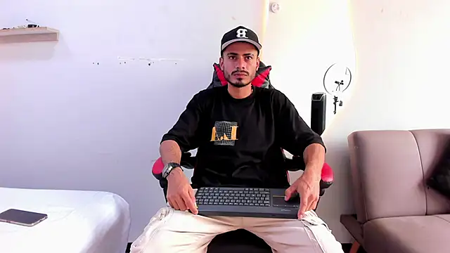 MatthewCullen online show from 7, 1, 2026