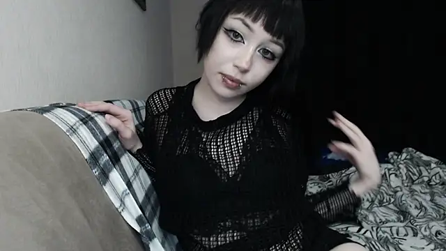 Lucyy666 online show from 18, 12, 2025