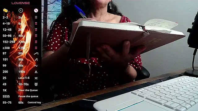 Snapshot of Whisperingfire chatting on 12, 6, 2026 Whisperingfire online show from 12, 6, 2026