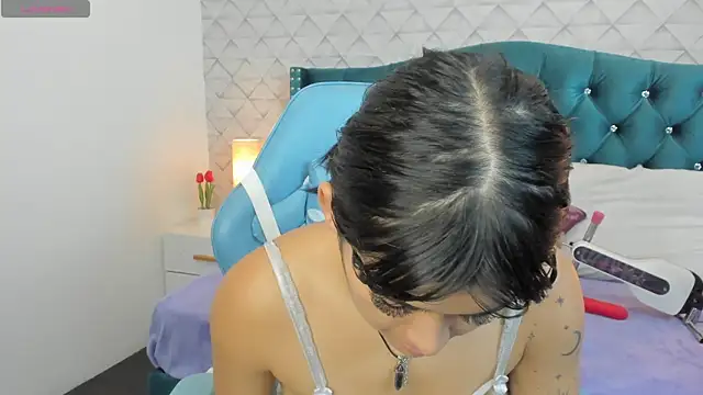Snapshot of Valery_jame chatting on 10, 7, 2026 Valery jame online show from 10, 7, 2026