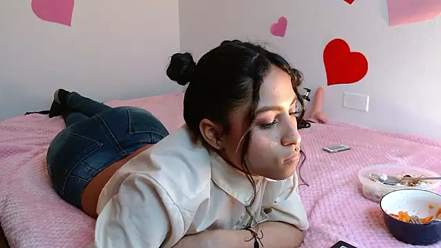 Snapshot of MarillynMorgan chatting on 22, 2, 2026 MarillynMorgan online show from 22, 2, 2026