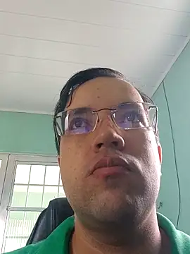 Snapshot of Silvakkfitk chatting on 23, 12, 2025 Silvakkfitk online show from 23, 12, 2025