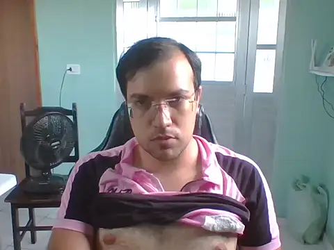 Snapshot of Silvakkfitk chatting on 16, 1, 2026 Silvakkfitk online show from 16, 1, 2026