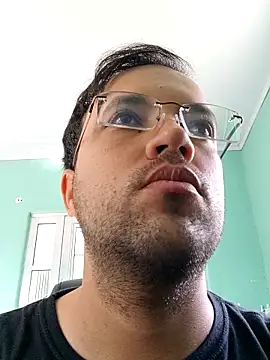 Snapshot of Silvakkfitk chatting on 4, 2, 2026 Silvakkfitk online show from 4, 2, 2026