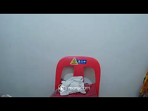 Snapshot of hottiemama69 chatting on 12, 1, 2026 hottiemama69 online show from 12, 1, 2026