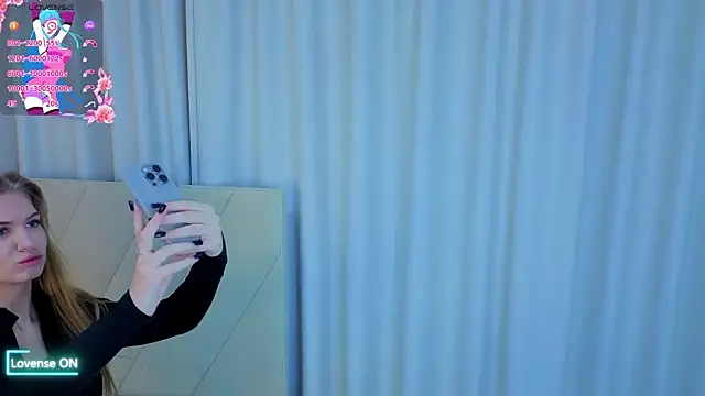 LaurieGutierrez online show from 23, 2, 2026