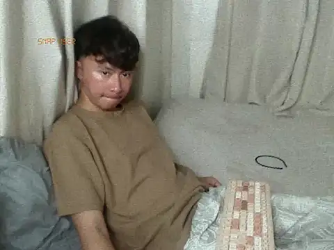 Snapshot of asiantwink0000 chatting on 29, 11, 2025 asiantwink0000 online show from 29, 11, 2025