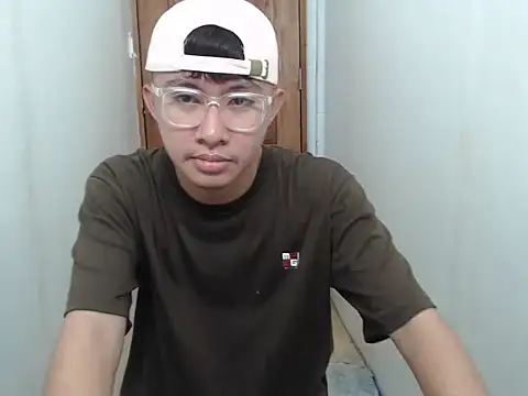 Snapshot of asiantwink0000 chatting on 13, 1, 2026 asiantwink0000 online show from 13, 1, 2026