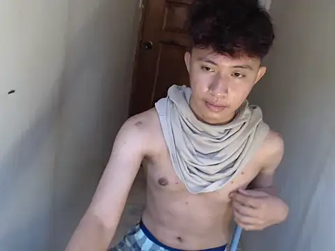 Snapshot of asiantwink0000 chatting on 18, 1, 2026 asiantwink0000 online show from 18, 1, 2026