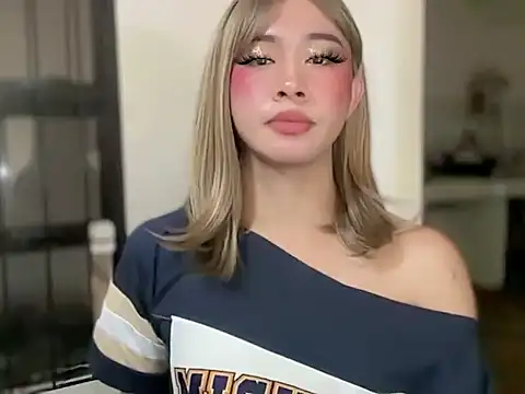 asiantwink0000 online show from 13, 7, 2026
