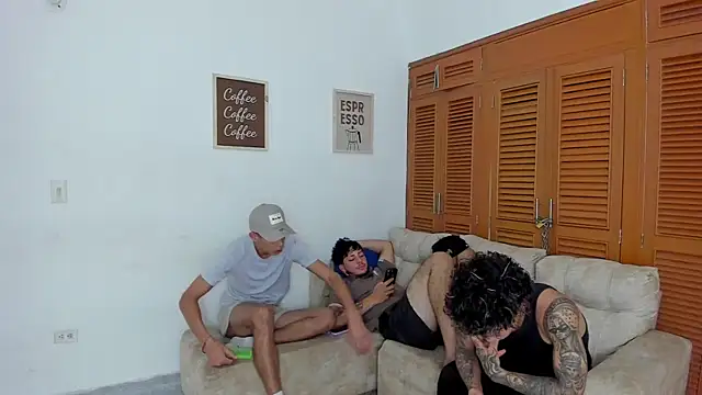 Snapshot of brutal_revolution chatting on 5, 2, 2026 brutal revolution online show from 5, 2, 2026