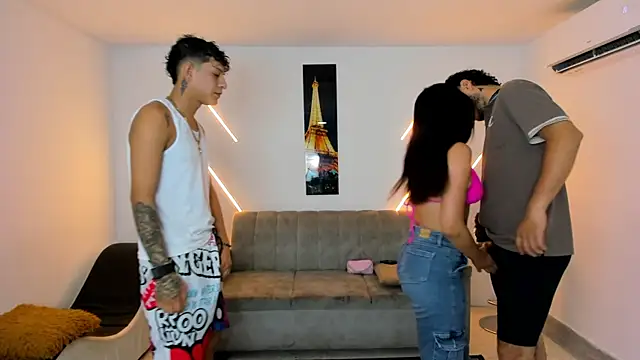 Snapshot of brutal_revolution chatting on 15, 3, 2026 brutal revolution online show from 15, 3, 2026