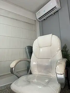 AnnaJaimes online show from 12, 7, 2026