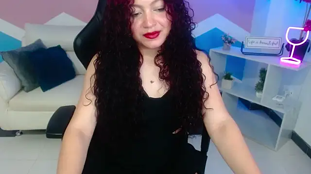 zahira1 online show from 5, 1, 2026