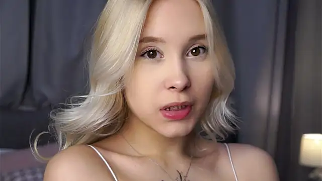 Snapshot of AunclreaVache chatting on 15, 1, 2026 AunclreaVache online show from 15, 1, 2026