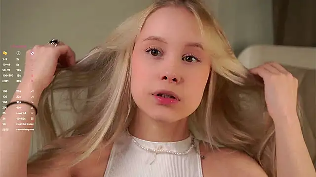 Snapshot of AunclreaVache chatting on 10, 3, 2026 AunclreaVache online show from 10, 3, 2026