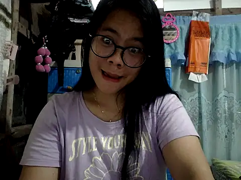 Snapshot of xxdreamgirl69 chatting on 11, 3, 2026 xxdreamgirl69 online show from 11, 3, 2026