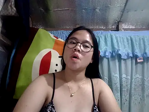 xxdreamgirl69 online show from 3, 5, 2026
