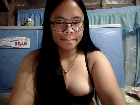 xxdreamgirl69 online show from 4, 7, 2026