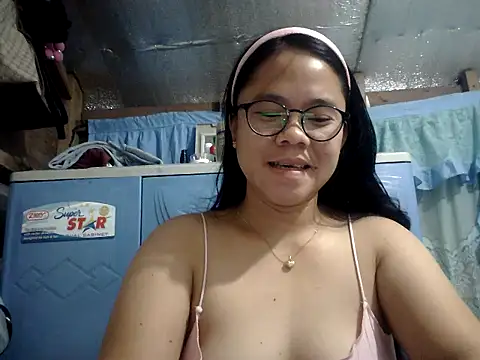 xxdreamgirl69 online show from 10, 7, 2026