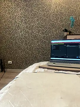 Snapshot of Sweet_little_gir chatting on 8, 7, 2026 Sweet little gir online show from 8, 7, 2026