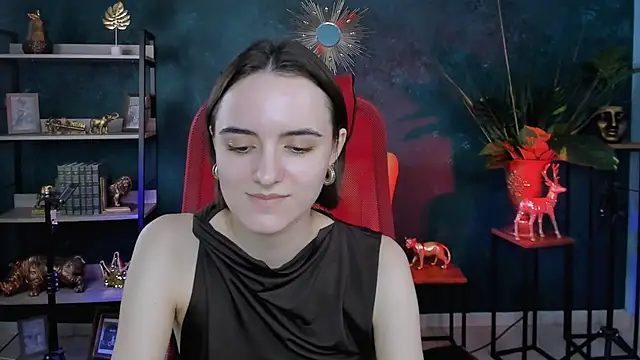 KateWillows online show from 24, 4, 2026