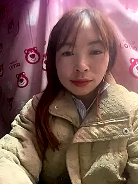 Snapshot of alissa-ww chatting on 18, 12, 2025 alissa-ww online show from 18, 12, 2025