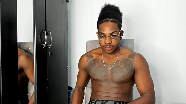 Snapshot of Darktemp_ chatting on 5, 3, 2026 Darktemp online show from 5, 3, 2026