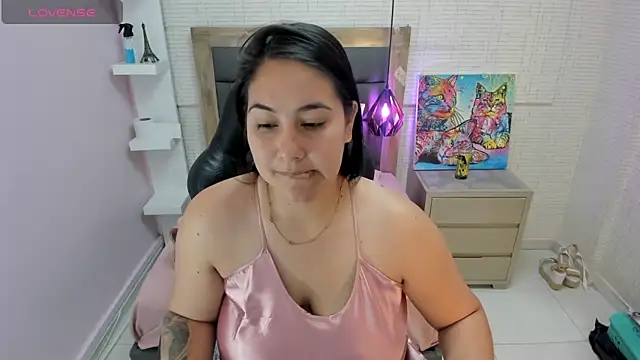 Snapshot of VIOLETTA_ROSS1 chatting on 15, 1, 2026 VIOLETTA ROSS1 online show from 15, 1, 2026