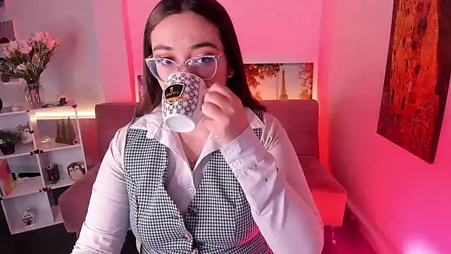 SwettieSammy online show from 9, 3, 2026