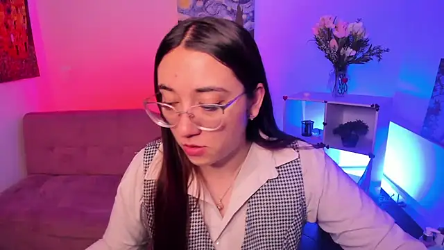 SwettieSammy online show from 3, 6, 2026