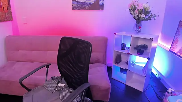 SwettieSammy online show from 3, 6, 2026