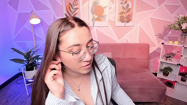 SwettieSammy online show from 28, 7, 2026