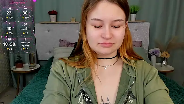 Snapshot of MilanaXHoney chatting on 22, 2, 2026 MilanaXHoney online show from 22, 2, 2026