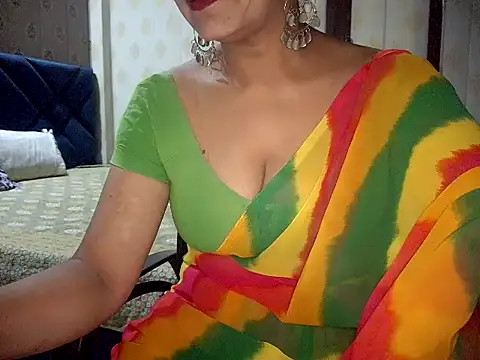 Hotronita123 online show from 5, 7, 2026