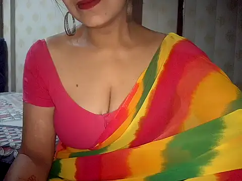 Hotronita123 online show from 6, 8, 2026