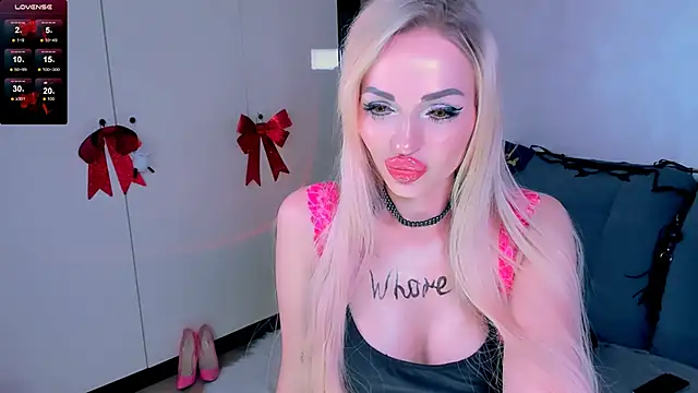 Snapshot of Lola_Bombita chatting on 8, 1, 2026 Lola Bombita online show from 8, 1, 2026