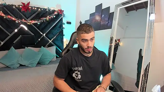 Snapshot of Franco_banderas chatting on 6, 1, 2026 Franco banderas online show from 6, 1, 2026