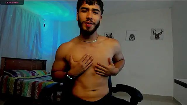 Snapshot of Franco_banderas chatting on 4, 6, 2026 Franco banderas online show from 4, 6, 2026