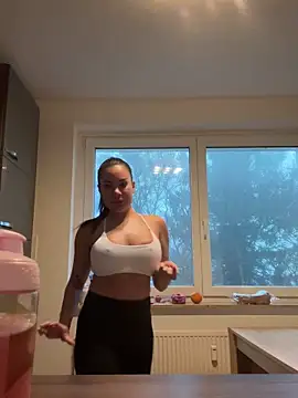 Snapshot of AsianDreamx chatting on 20, 12, 2025 AsianDreamx online show from 20, 12, 2025