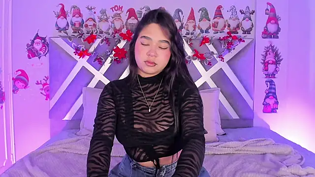 Snapshot of Mylarossi chatting on 17, 12, 2025 Mylarossi online show from 17, 12, 2025