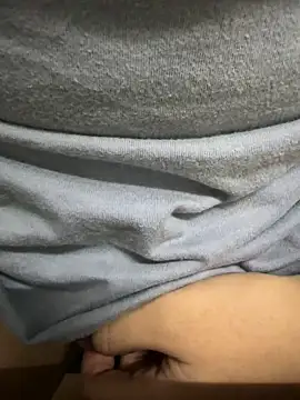 Snapshot of hiiiizzzz chatting on 2, 2, 2026 hiiiizzzz online show from 2, 2, 2026