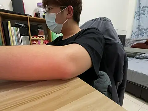 Snapshot of hiiiizzzz chatting on 23, 2, 2026 hiiiizzzz online show from 23, 2, 2026