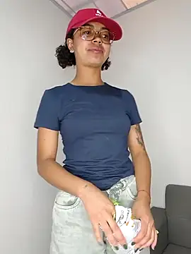   VioletaHeaven   online show from 14, 2, 2026