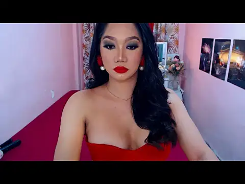 UrScreenGoddess online show from 16, 4, 2026